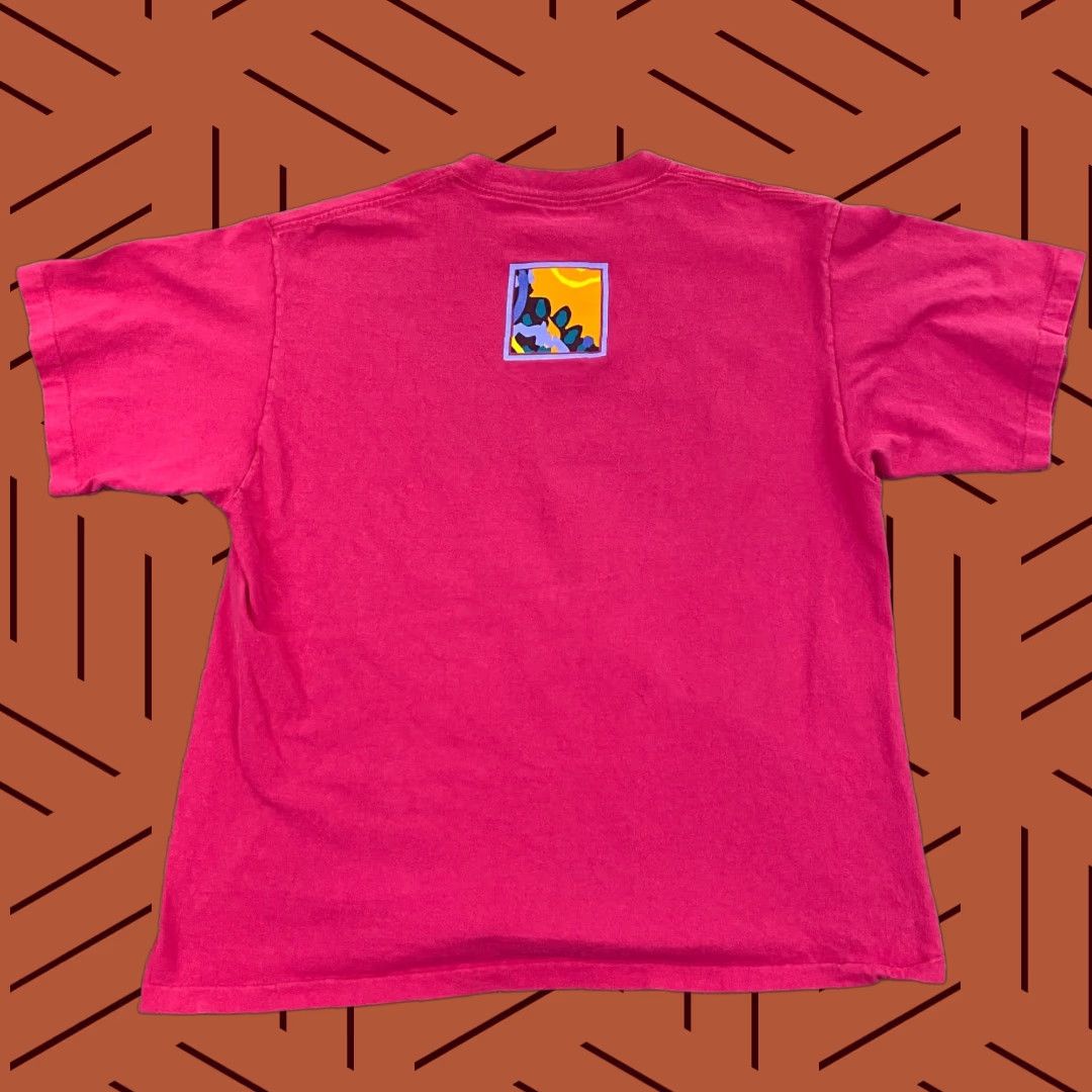 VINTAGE Nike Shirt Mens M Pink Graphic Tee 90s Y2K Sports USA Tee Short Sleeve Crew Neck Cotton T-Shirt
