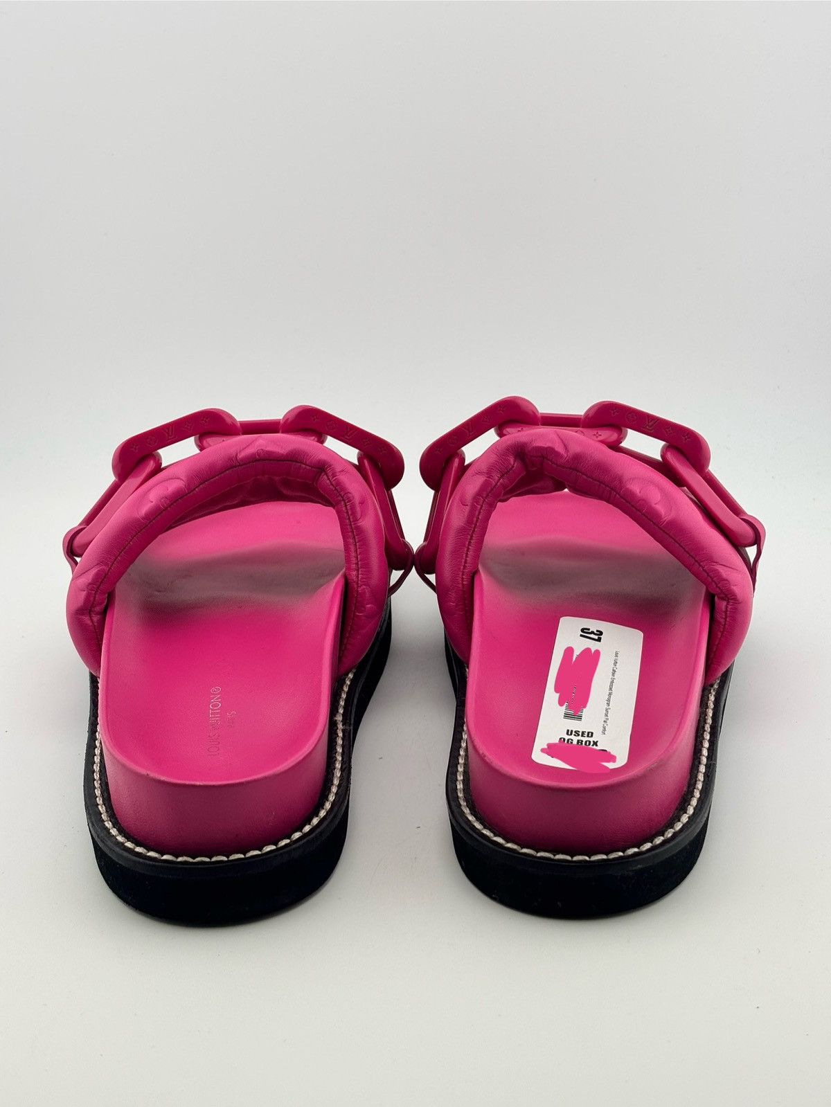 Louis Vuitton LOUIS VUITTON CALFSKIN EMBOSSED MONOGRAM SUNSET FLAT COMFORT Size US 6 / IT 36 - 8 Thumbnail