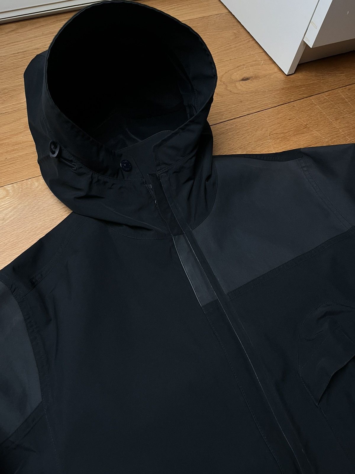 Stone Island Stone Island Tank Shield Ghost Piece Jacket – Blue Navy Size US L / EU 52-54 / 3 - 4 Thumbnail