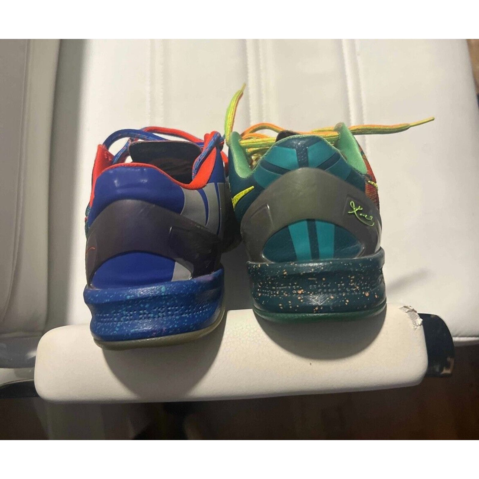 Nike Size 8- Kobe 8 system premium what the Kobe (635438-800) Size US 8 / EU 41 - 5 Thumbnail