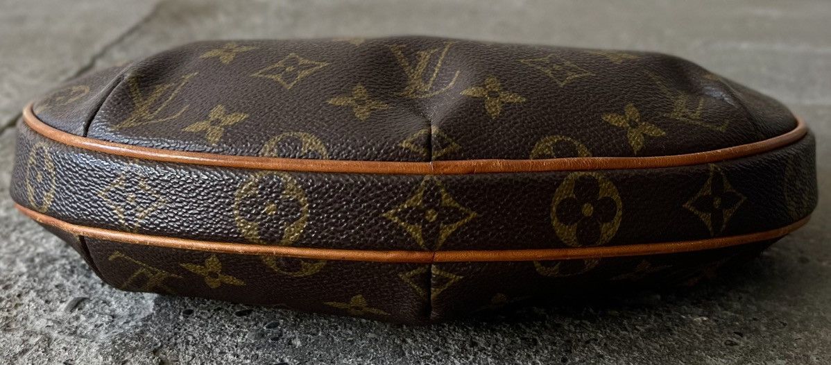 Louis Vuitton Louis Vuitton - 2003 - Croissant PM - Pochette Size ONE SIZE - 11 Thumbnail
