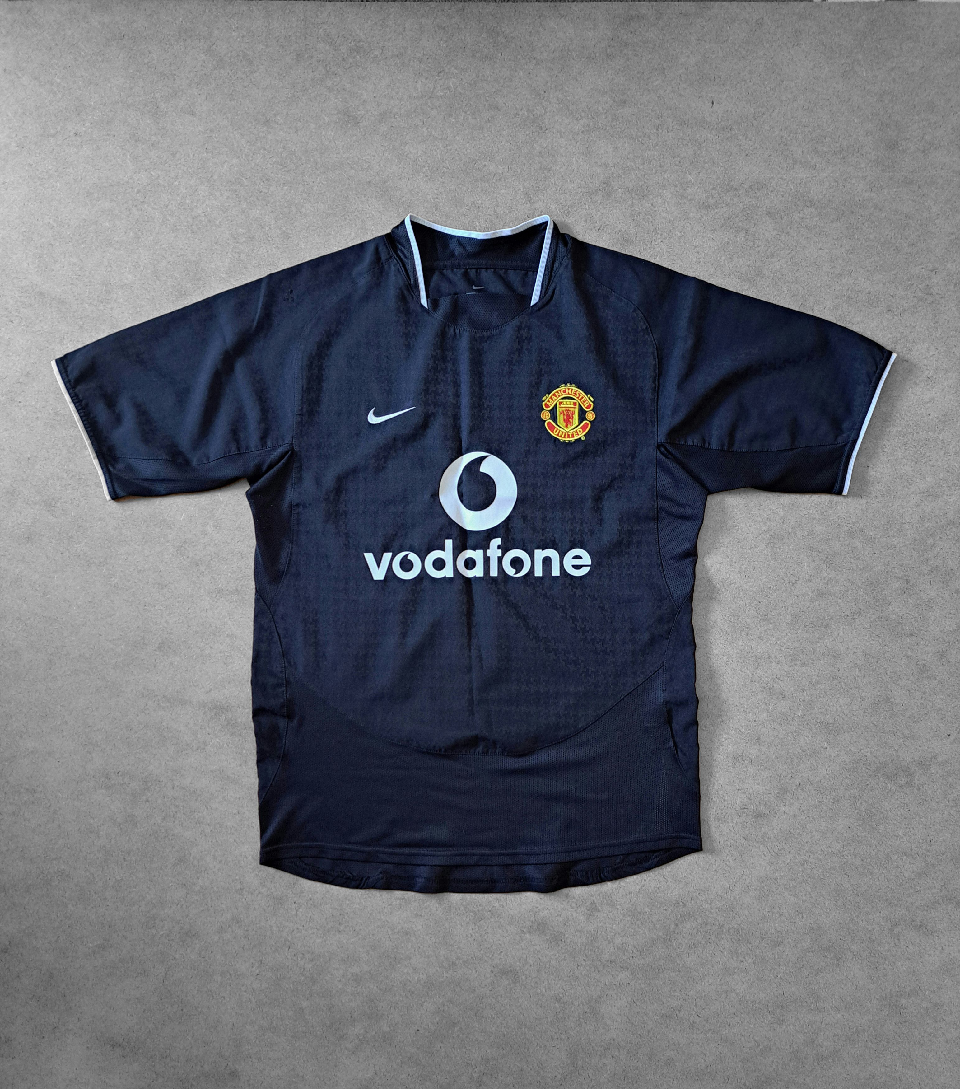 Nike Manchester United 2003-04 Away Jersey Size US M / EU 48-50 / 2 - 1 Thumbnail