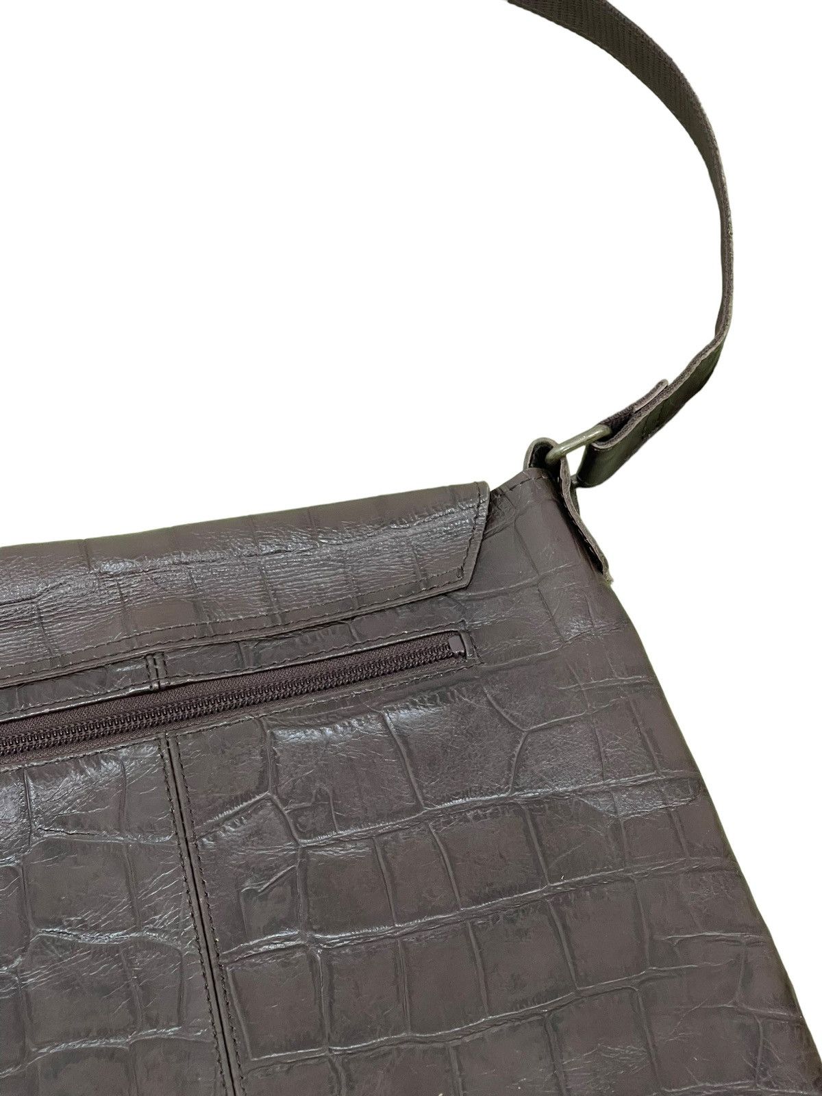 Genuine Leather Crocodile Embossed Full Leather Tumugu Cross Body Bag 3🟩 Size ONE SIZE - 16 Thumbnail