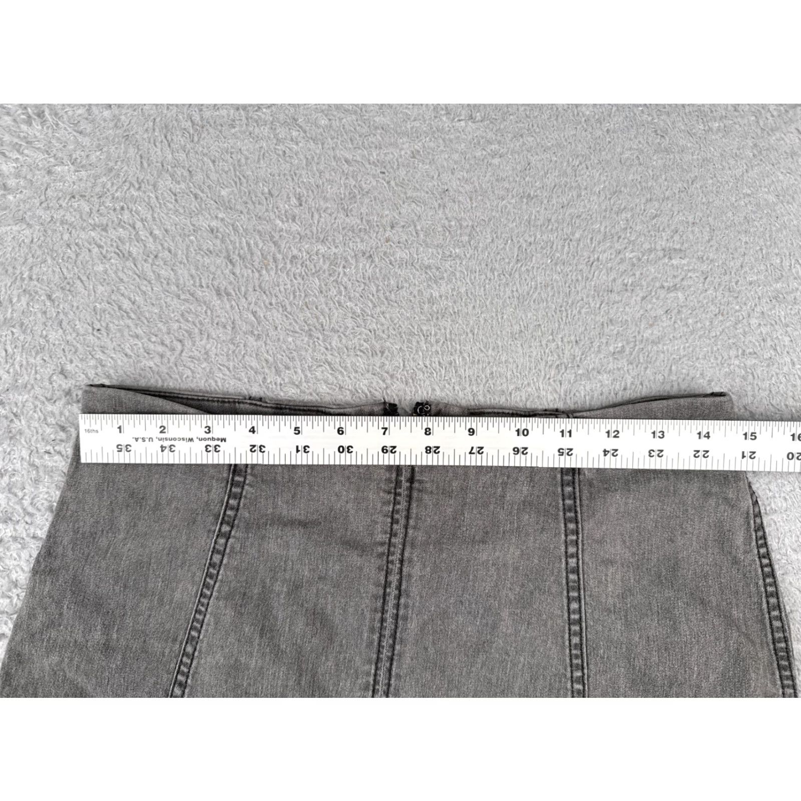 Free People VINTAGE Free People Denim Skirt Womens 12 Gray Mini Casual Dressy Party Spring Summer Size 34" / US 12 / IT 48 - 4 Thumbnail