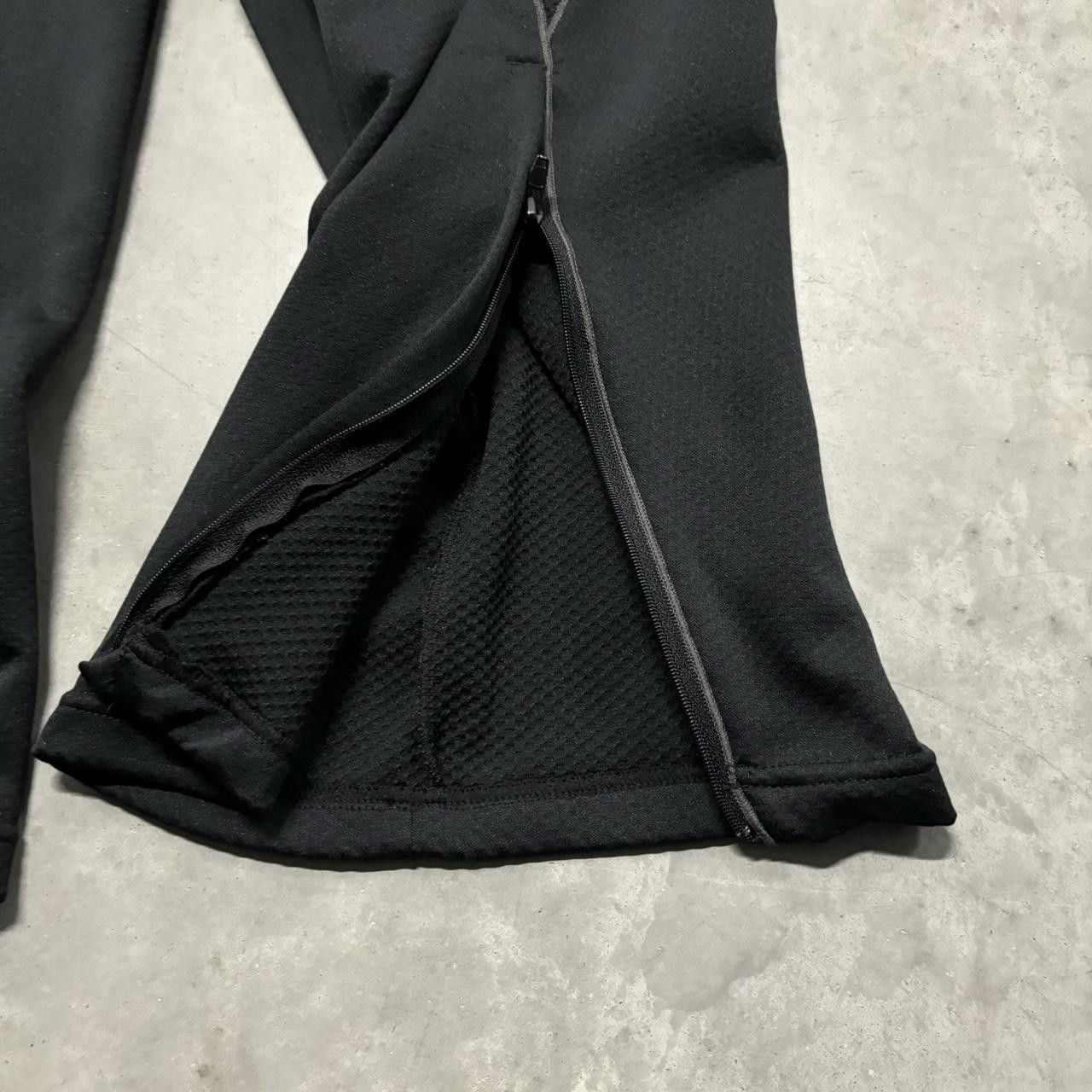 Japanese Brand × Vintage Y2K/2000s Baggy Black Striped Essential Track Pants! Size US 34 / EU 50 - 6 Thumbnail