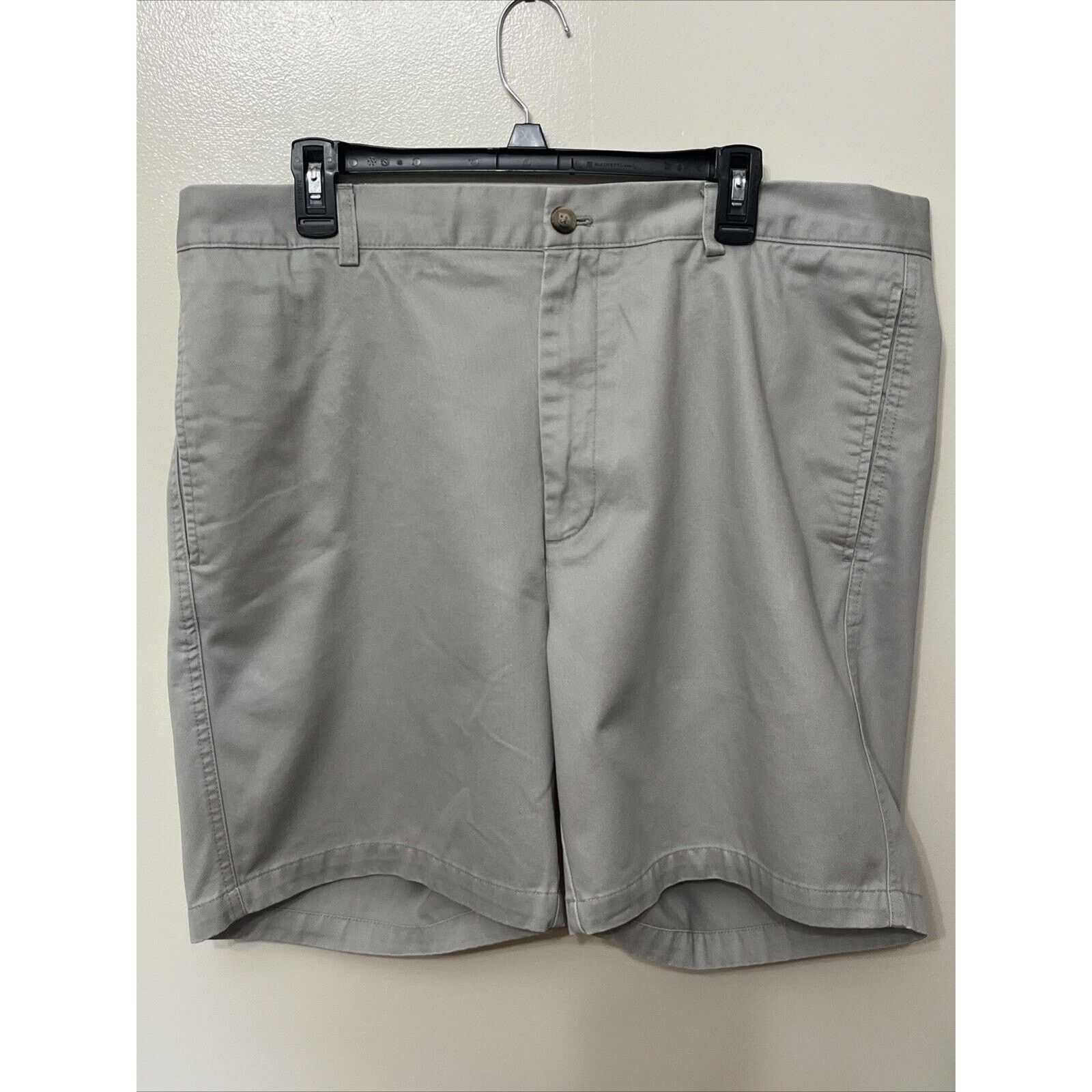 Roundtree & Yorke Roundtree & Yorke Dark Khaki Chino Shorts Men's Size 40 Size US 40 / EU 56 - 1 Thumbnail