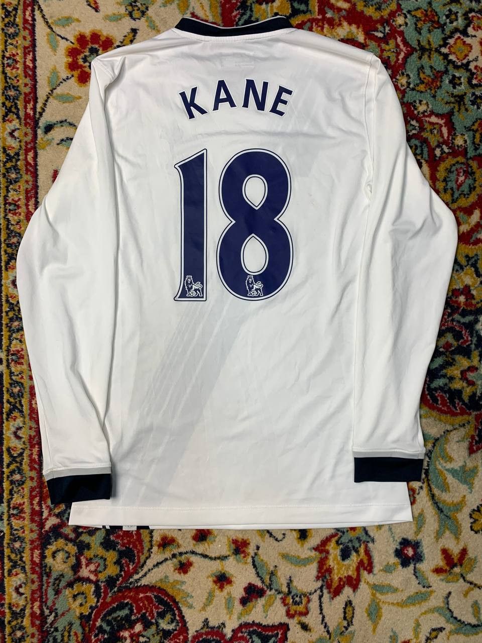 Under Armour TOTTENHAM 2015-16 KANE LONG SLEEVE HOME SHIRT SOCCER Size US S / EU 44-46 / 1 - 2 Thumbnail