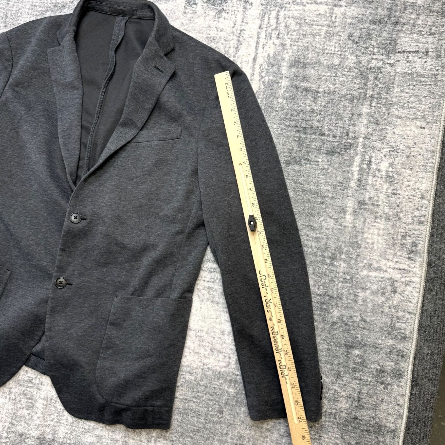 Uniqlo Uniqlo Blazer Mens M Slim Fit Knit Jacket Gray Notch Lapel 2-Button Front Single-Breasted Travel Casual Business Size 40R - 6 Thumbnail