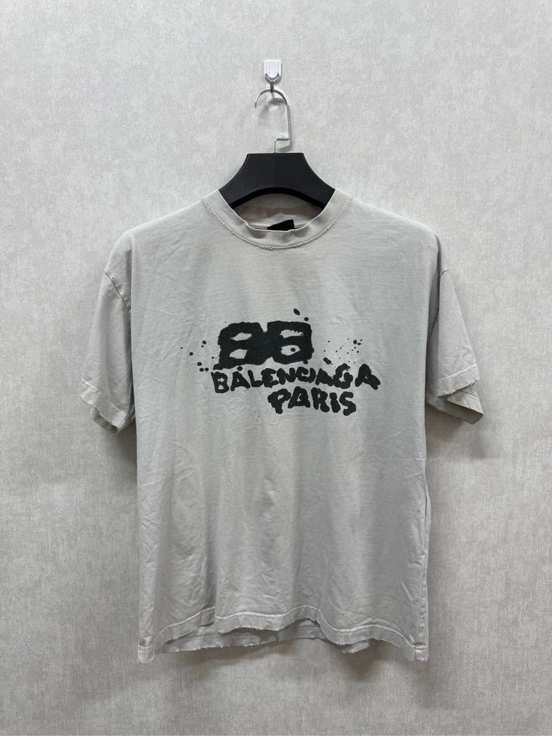 Balenciaga Balenciaga Splatter Logo Short Sleeve Size US L / EU 52-54 / 3 - 1 Thumbnail