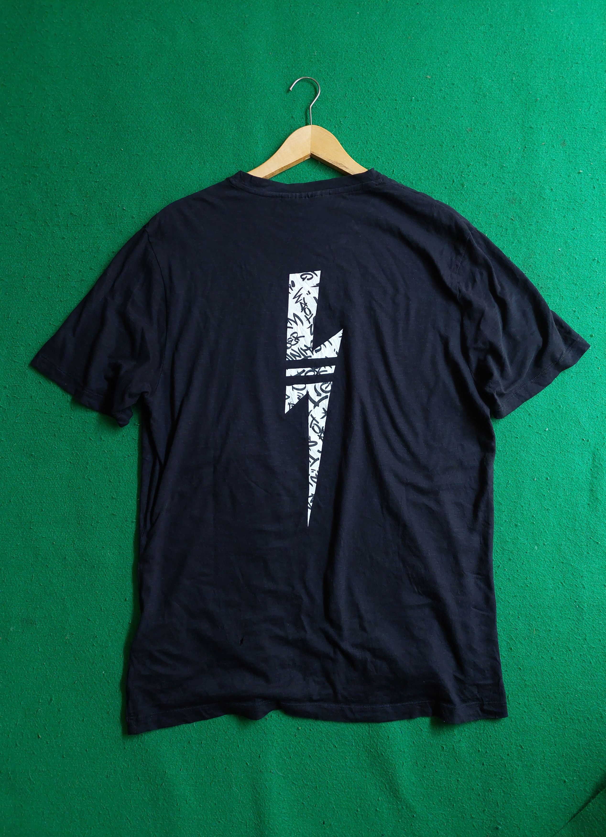 Designer × Neil Barrett NEIL BARRETT GRAFFITI BOLT TEE Size US M / EU 48-50 / 2 - 2 Thumbnail