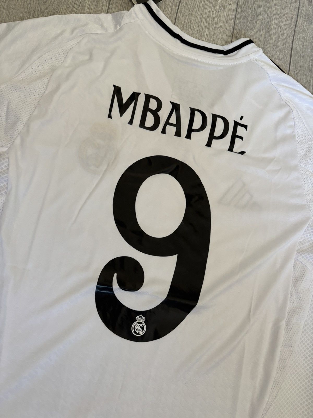 Nike 24/25 Adidas Real Madrid Home Kit Mbappe #9 Size US M / EU 48-50 / 2 - 6 Thumbnail
