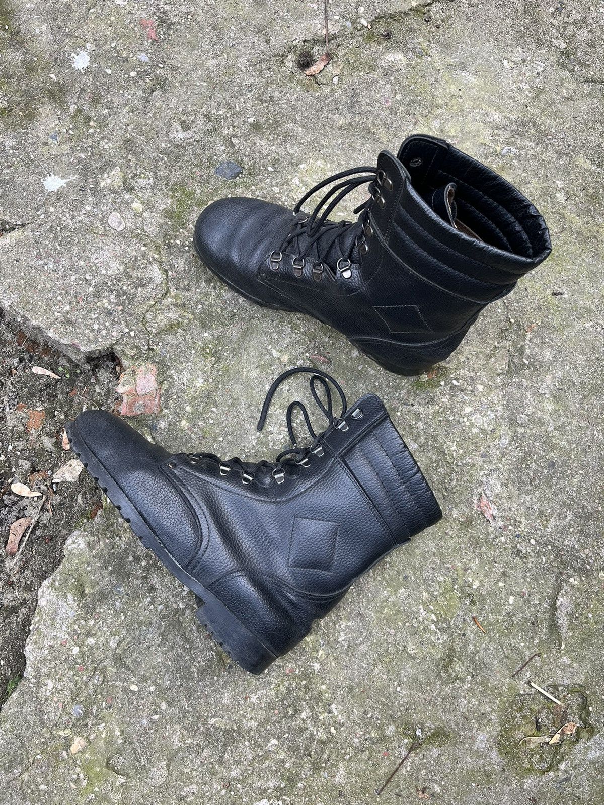 Other 80s Polish Military / Workwear Combat Boots Vintage Bunny Size US 9 / EU 42 - 1 Thumbnail