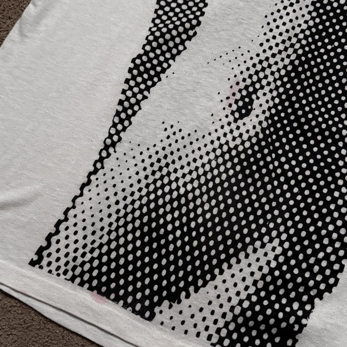 Vintage 80s vintage dot art tee Size US L / EU 52-54 / 3 - 4 Thumbnail