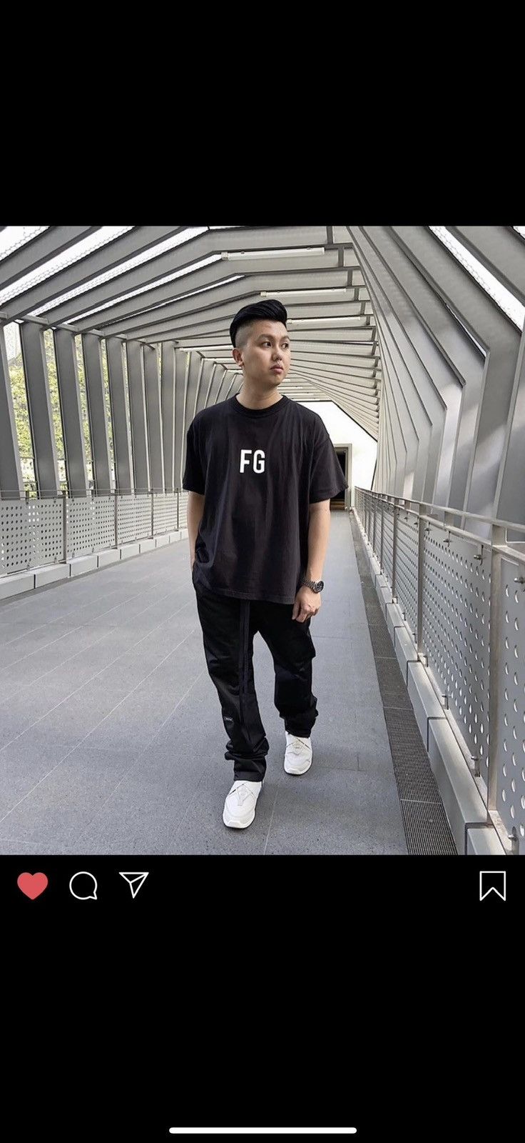 Fear of God Fear of God FG Logo T-Shirt Vintage Black Small Size US S / EU 44-46 / 1 - 7 Thumbnail