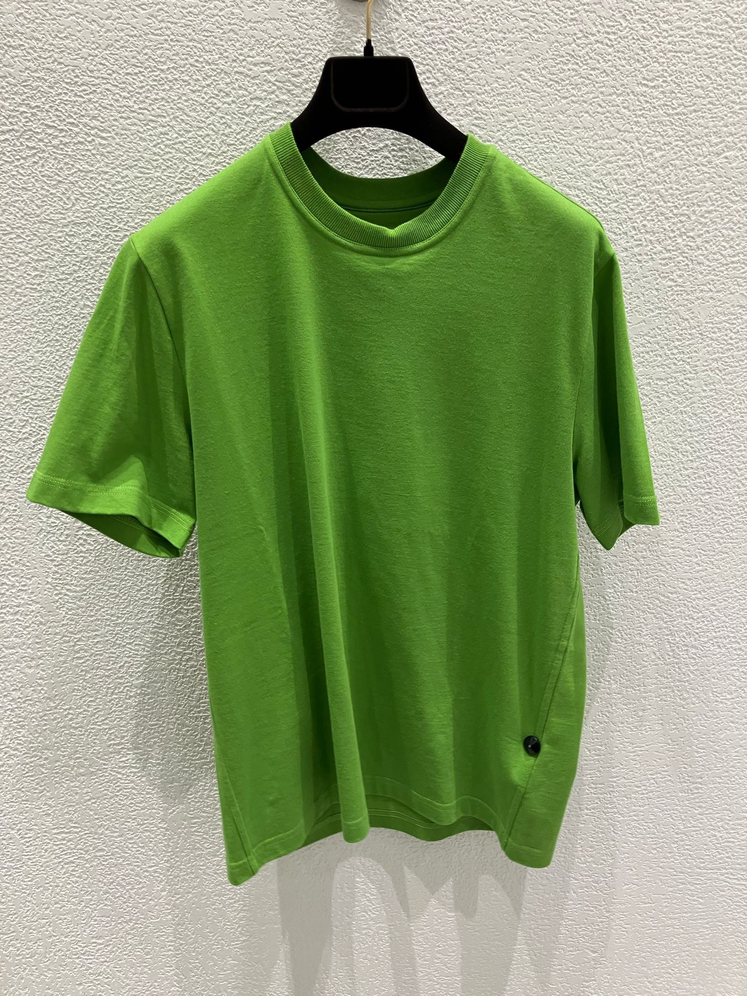 Bottega Veneta o1n1vont0325 Sunrise Light Cotton T-Shirt in Acid Green Size US M / EU 48-50 / 2 - 1 Thumbnail