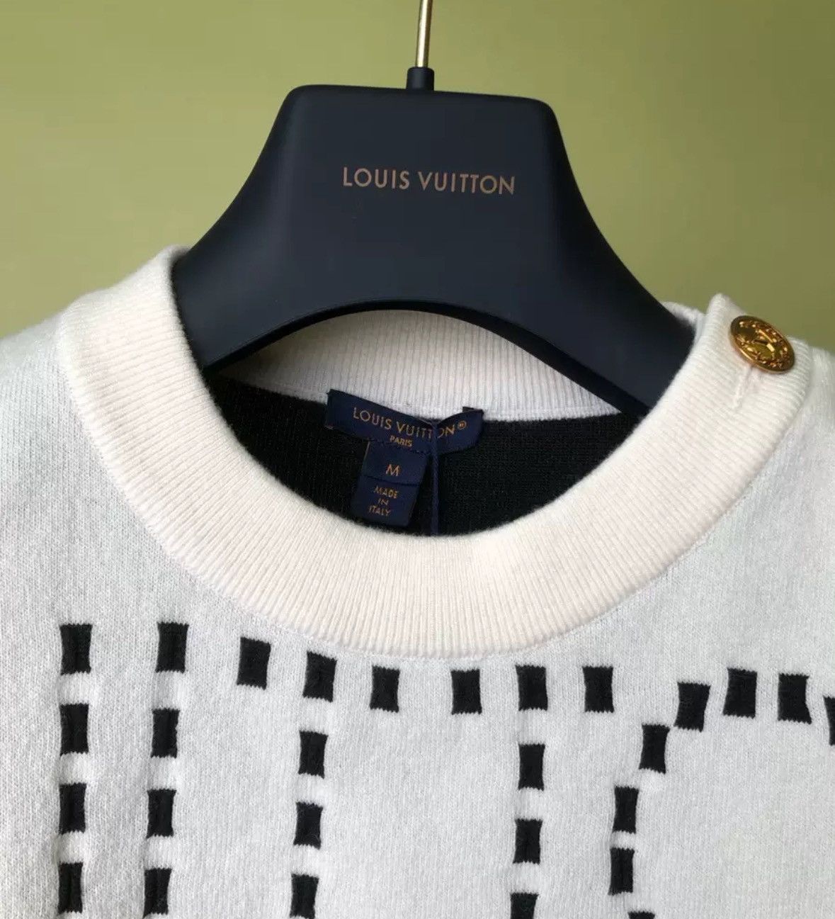 Louis Vuitton Louis Vuitton letter logo inlaid round neck pullover sweater Size US M / EU 48-50 / 2 - 3 Thumbnail