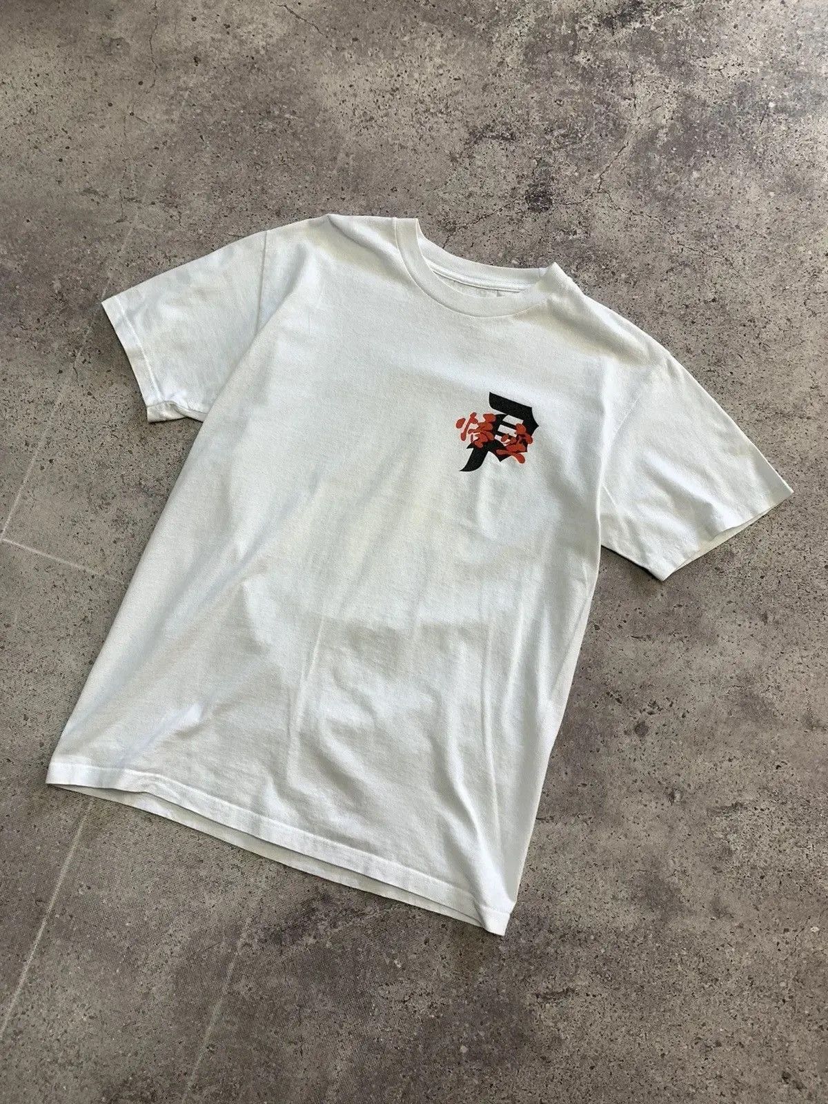 Anime × Vintage Vintage Dragon ball Anime Tee Y2K Z Super Saiyan son Goku Size US M / EU 48-50 / 2 - 10 Thumbnail