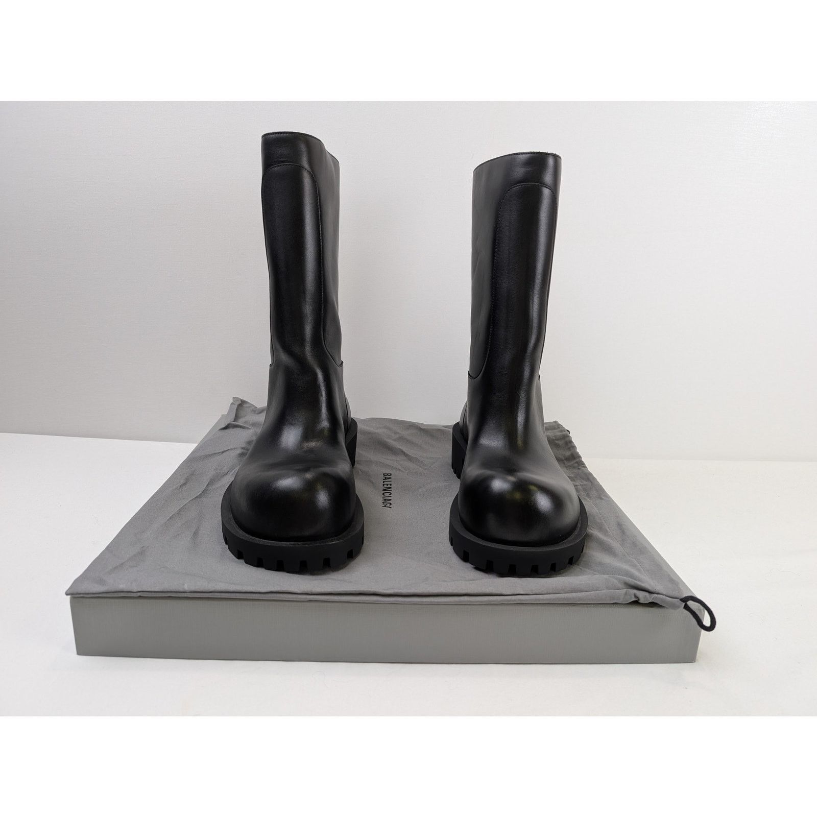 Balenciaga o1rshd1 New Matt CalfSkin Hummer Bootie Boots in Black Size US 11 / EU 44 - 9 Thumbnail