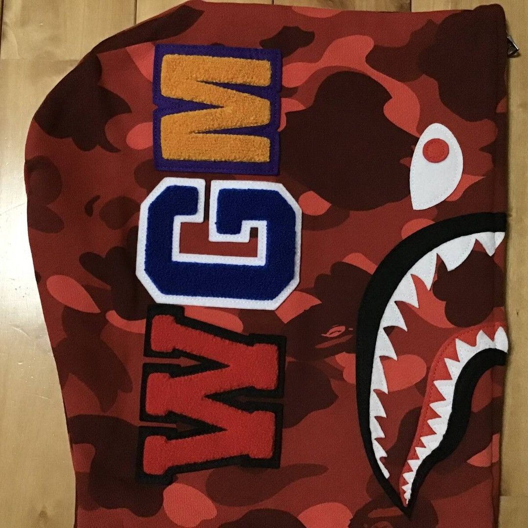 Bape BAPE WGM Shark Full Zip Hoodie Red Camo a bathing ape Size US M / EU 48-50 / 2 - 5 Thumbnail