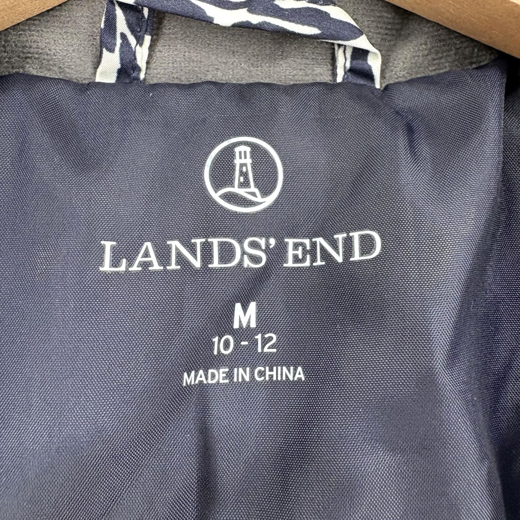 Lands' End Lands' End Quilted Down Vest Womens Medium Blue Floral Zip Puffer Winter Warm Size M / US 6-8 / IT 42-44 - 4 Thumbnail