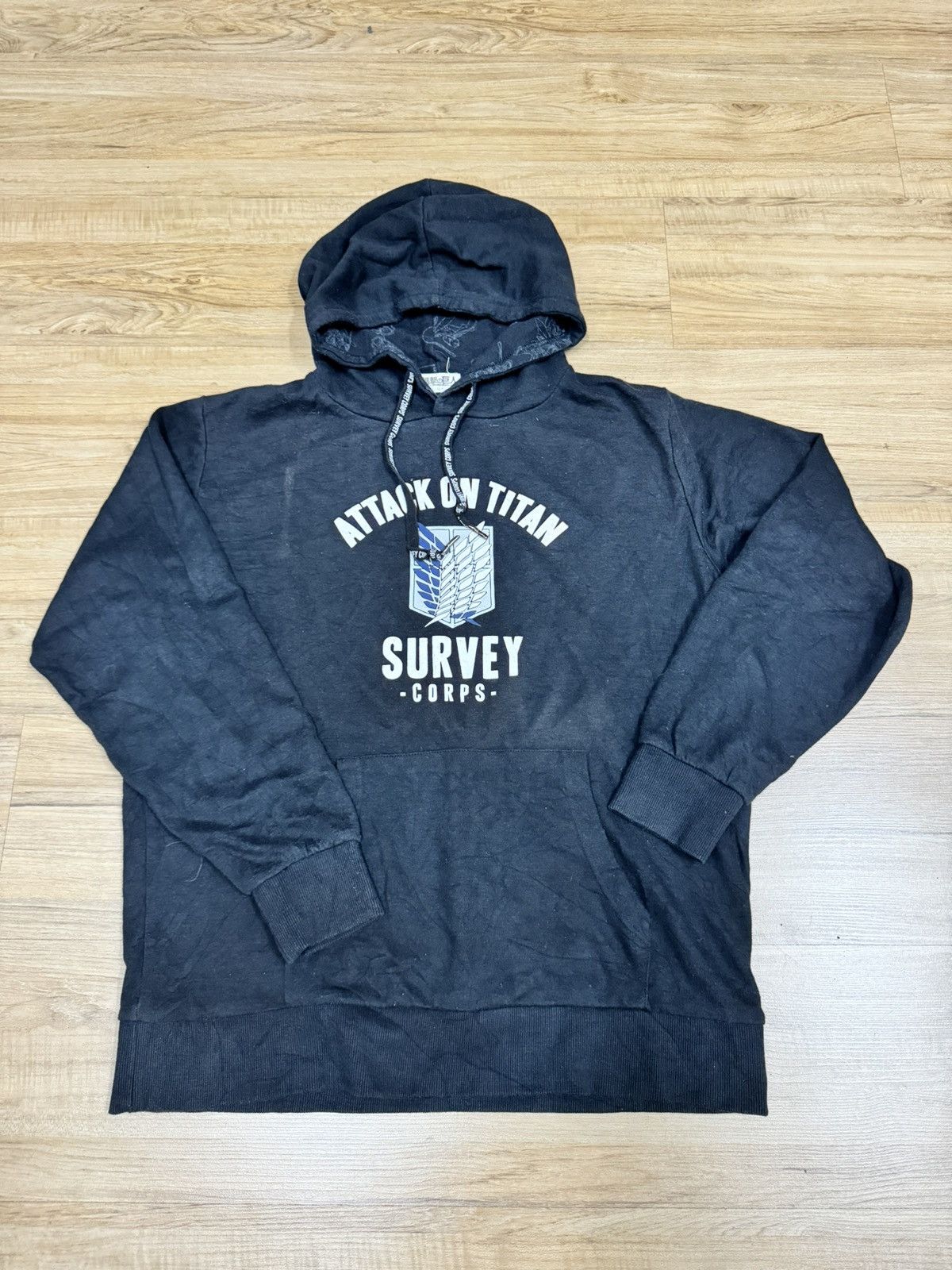 ATTACK ON THE TITANS HOODIE