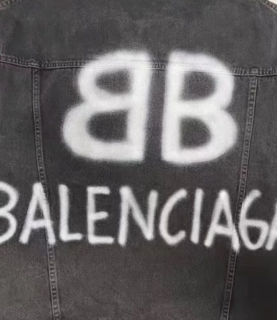 Balenciaga Balenciaga 22ss Painted Graffiti Double B Lum 2412-Nextarrow Size US XS / EU 42 / 0 - 3 Thumbnail
