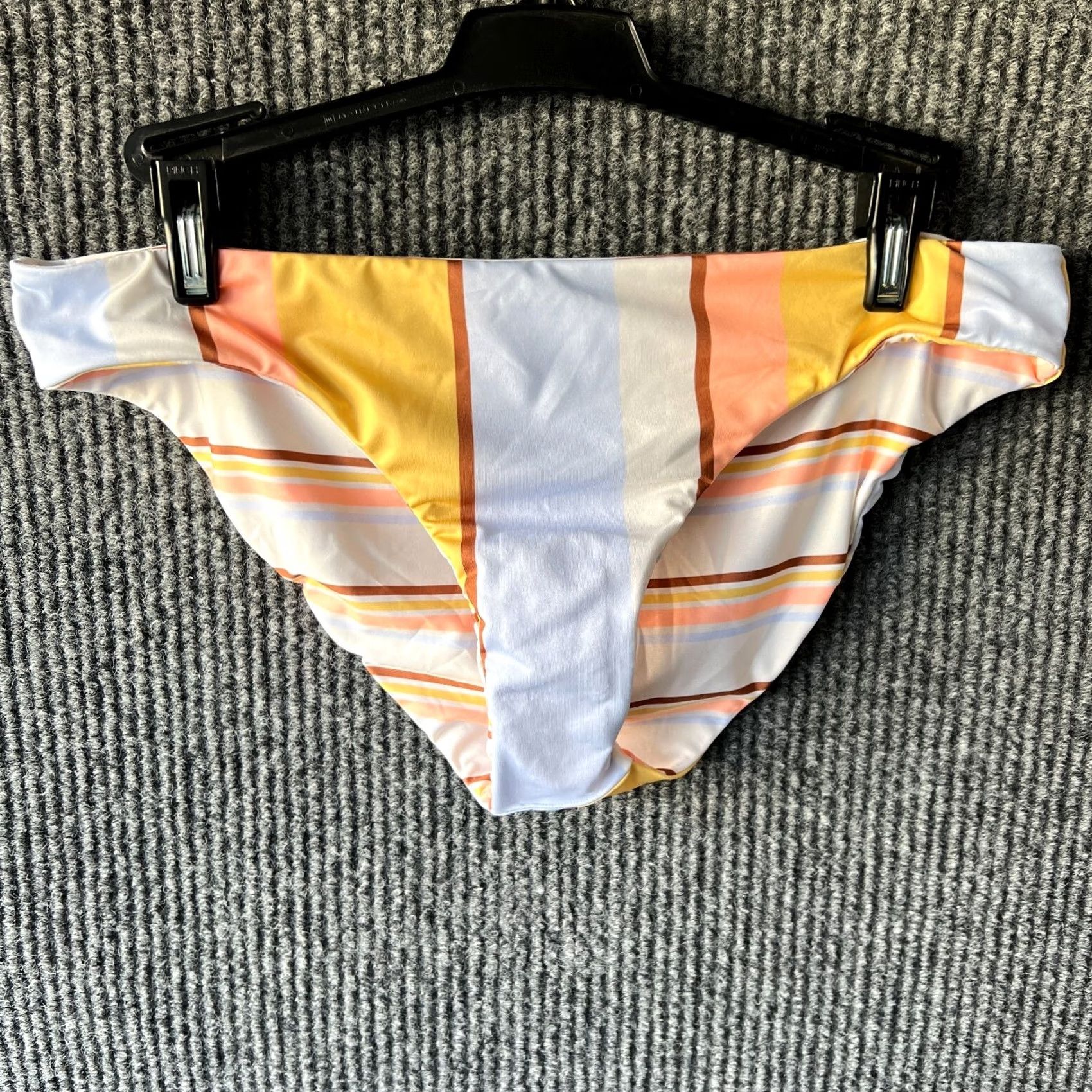 Billabong Billabong Reversible Bikini Bottom Womens Large White Multicolor Hipster Lowrider Beach Bathing Suit Pattern Striped Size L Color Multicolor Size 36" / US 14 / IT 50 - 7 Thumbnail