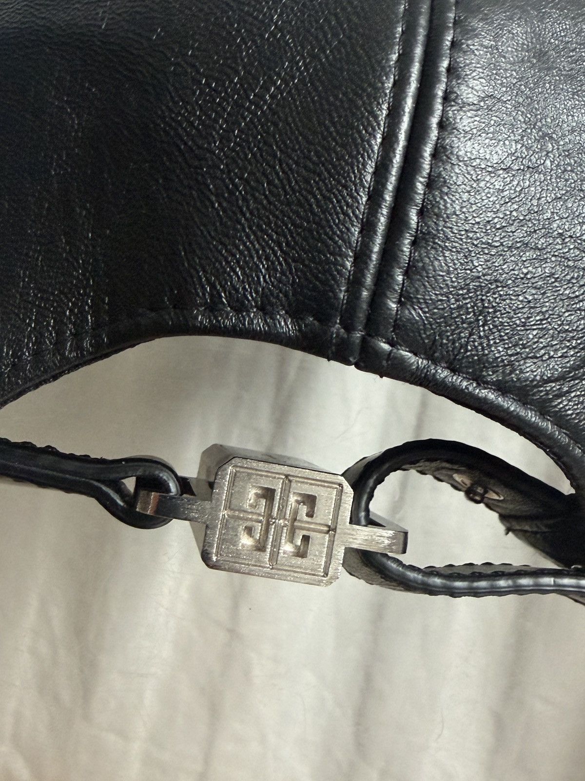 Givenchy SS21 Devil Horn Leather Cap Size ONE SIZE - 8 Thumbnail