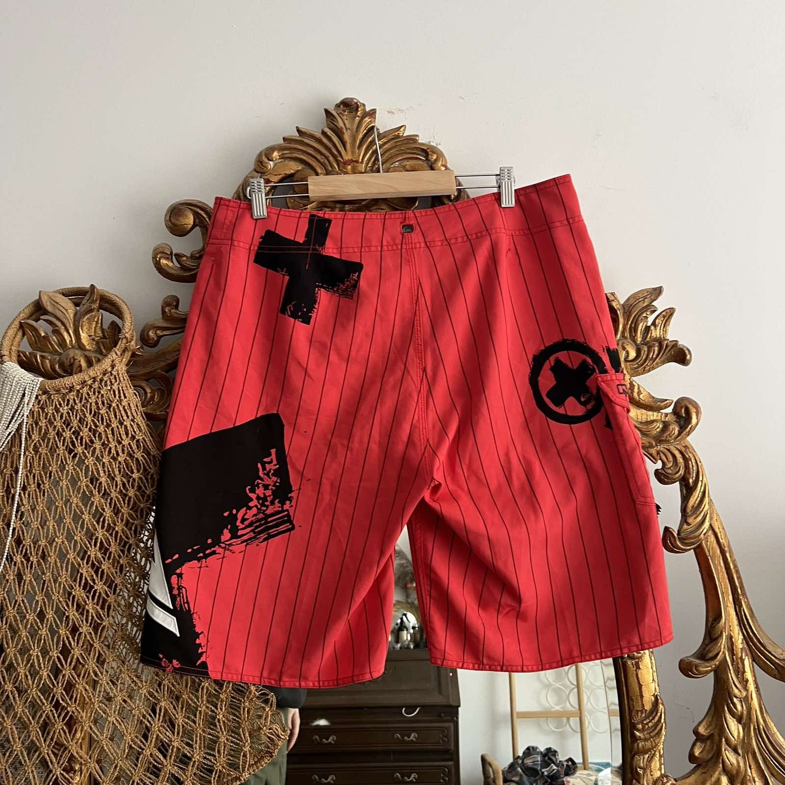 Quiksilver VINTAGE BIG LOGO QUIKSILVER SHORTS SZ 34 Size US 34 / EU 50 - 2 Thumbnail
