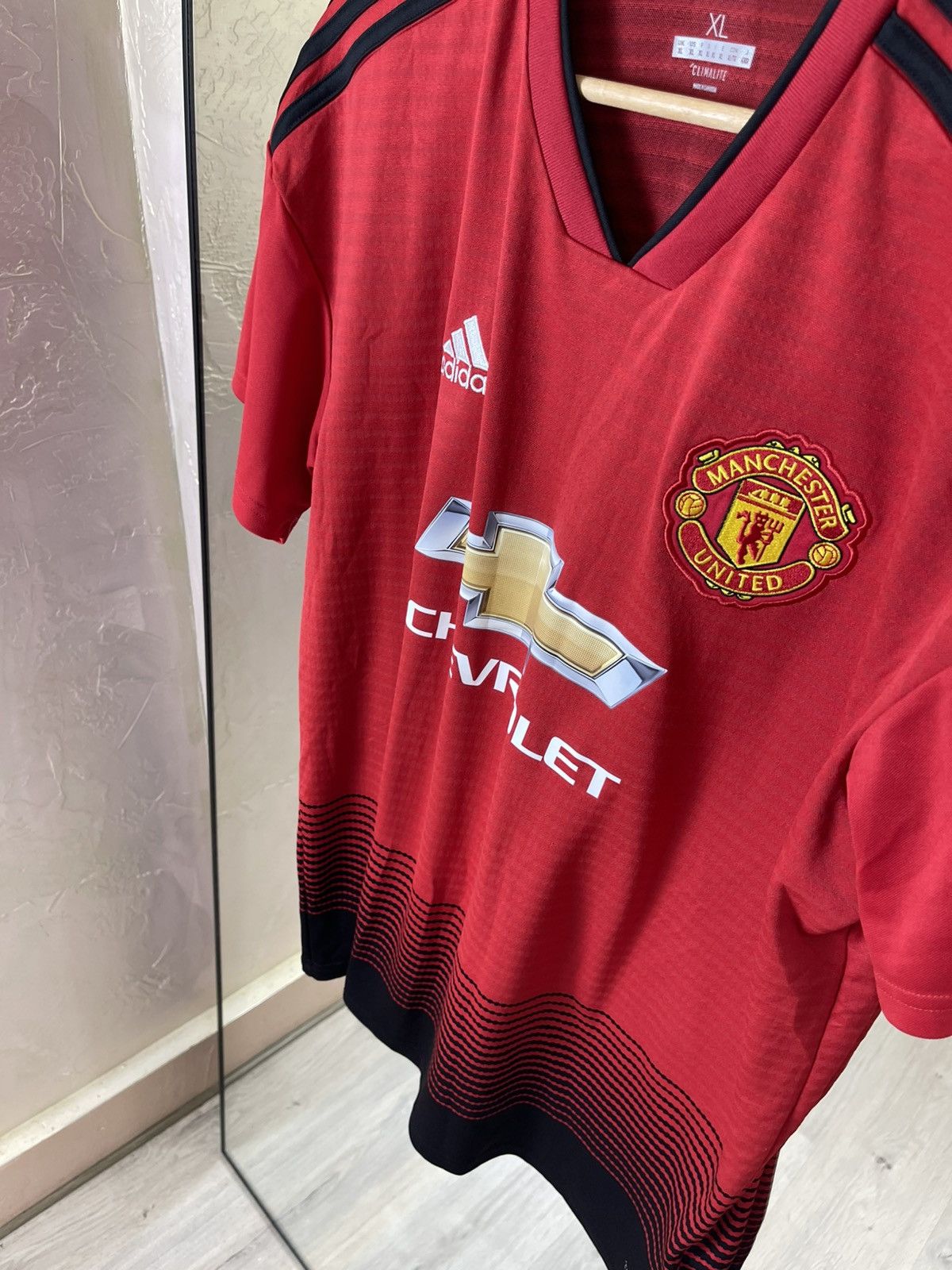 Adidas Man Utd 18/19 Home Jersey Climalite Tech Fade Graphic Size US XL / EU 56 / 4 - 8 Thumbnail