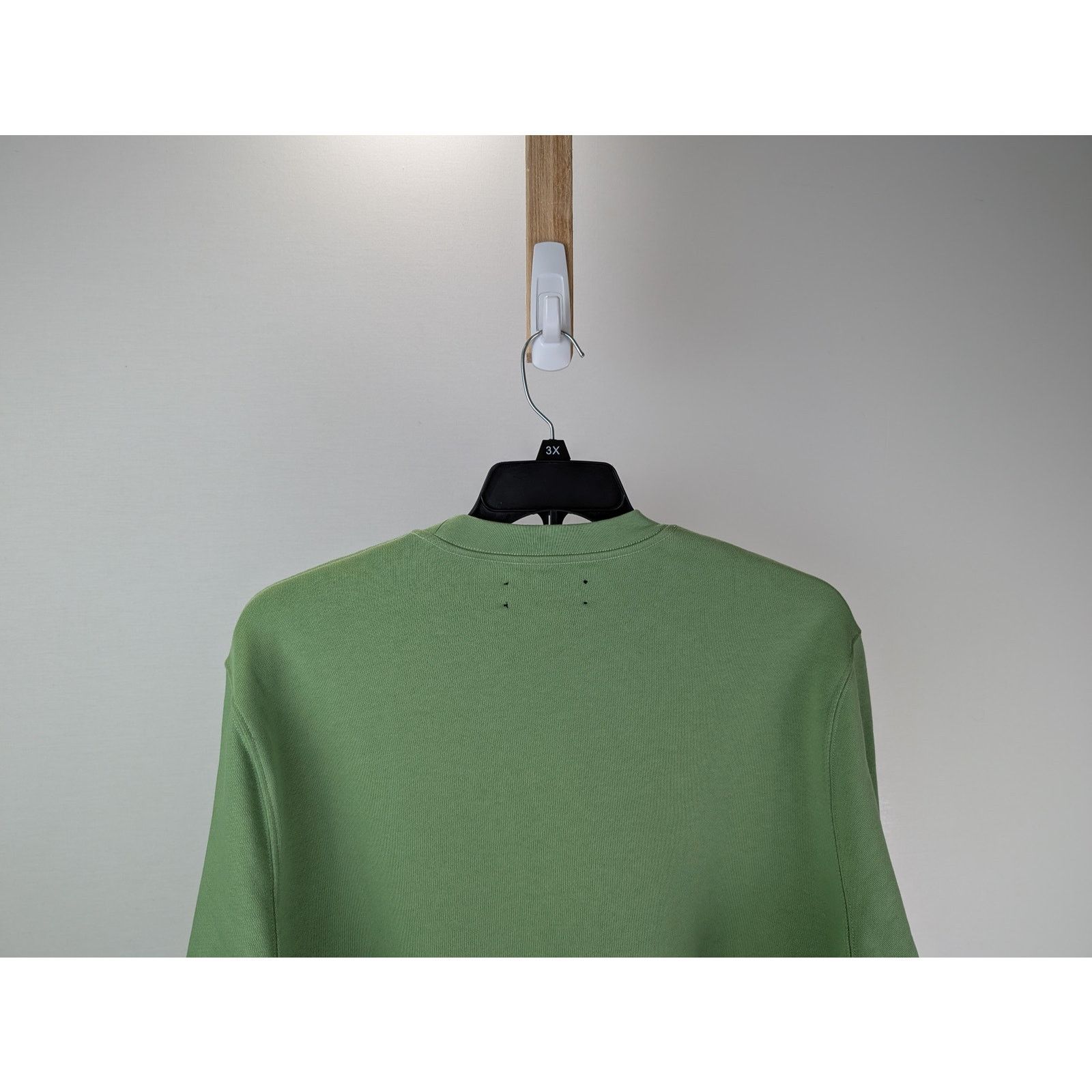 Amiri o1rshd1 Amiri Core Logo Crewneck Sweatshirt in Mineral Green Size US XL / EU 56 / 4 - 8 Thumbnail