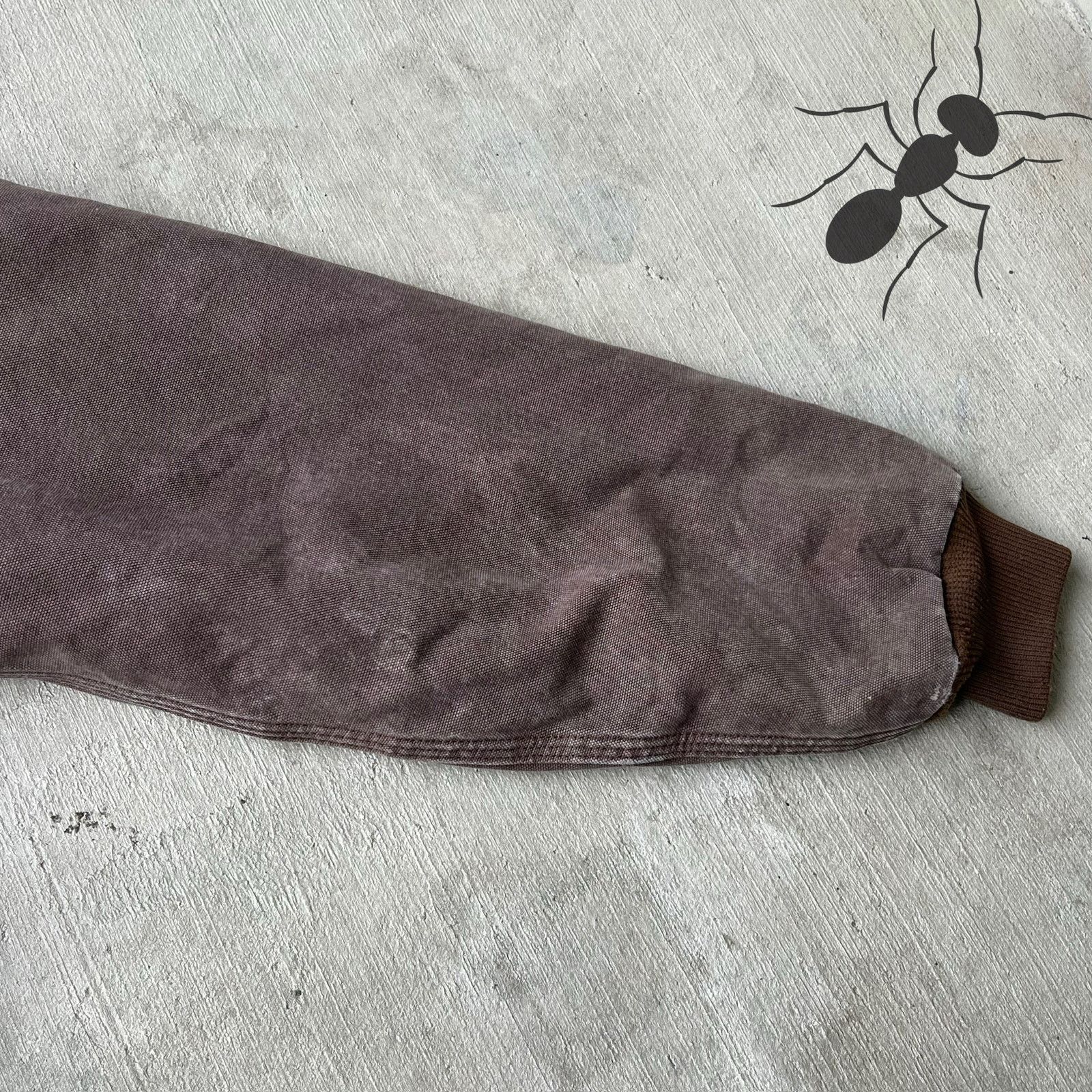 Carhartt × Vintage Carhartt J318 DKB faded brown hooded work wear jacket Size US M / EU 48-50 / 2 - 8 Thumbnail