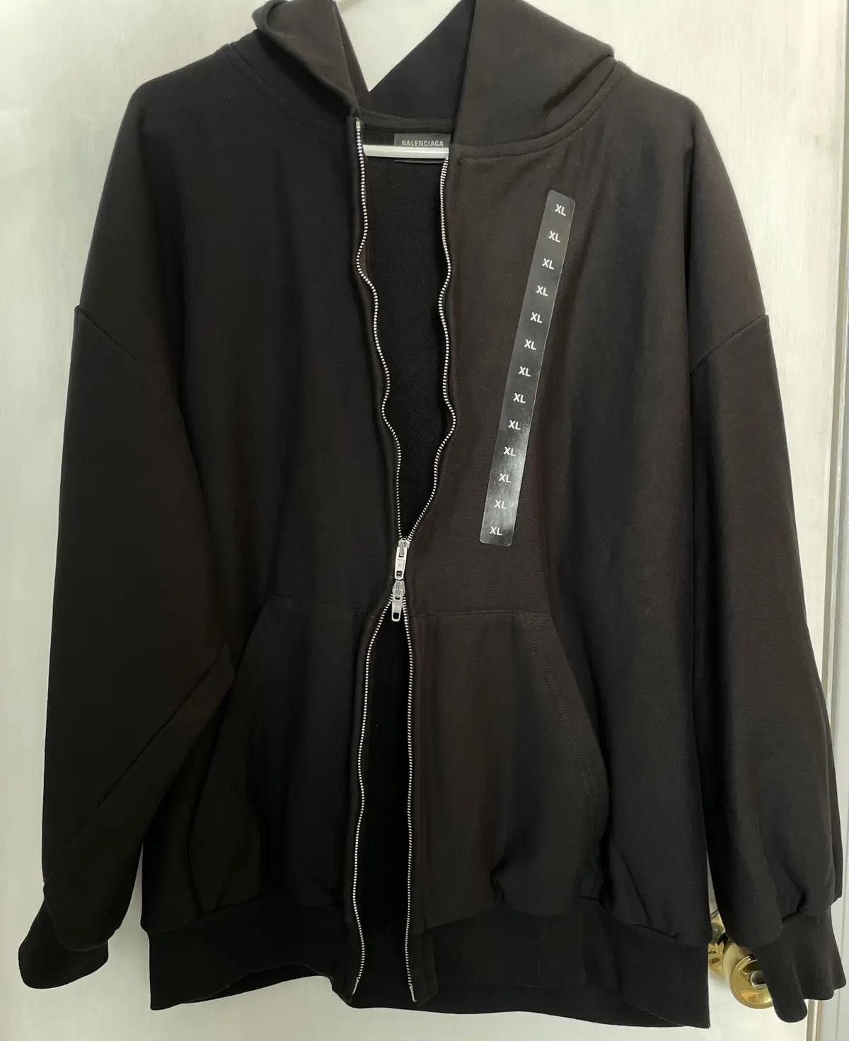 Balenciaga Balenciaga Size Sticker Zip Up Hoodie Size US L / EU 52-54 / 3 - 1 Thumbnail