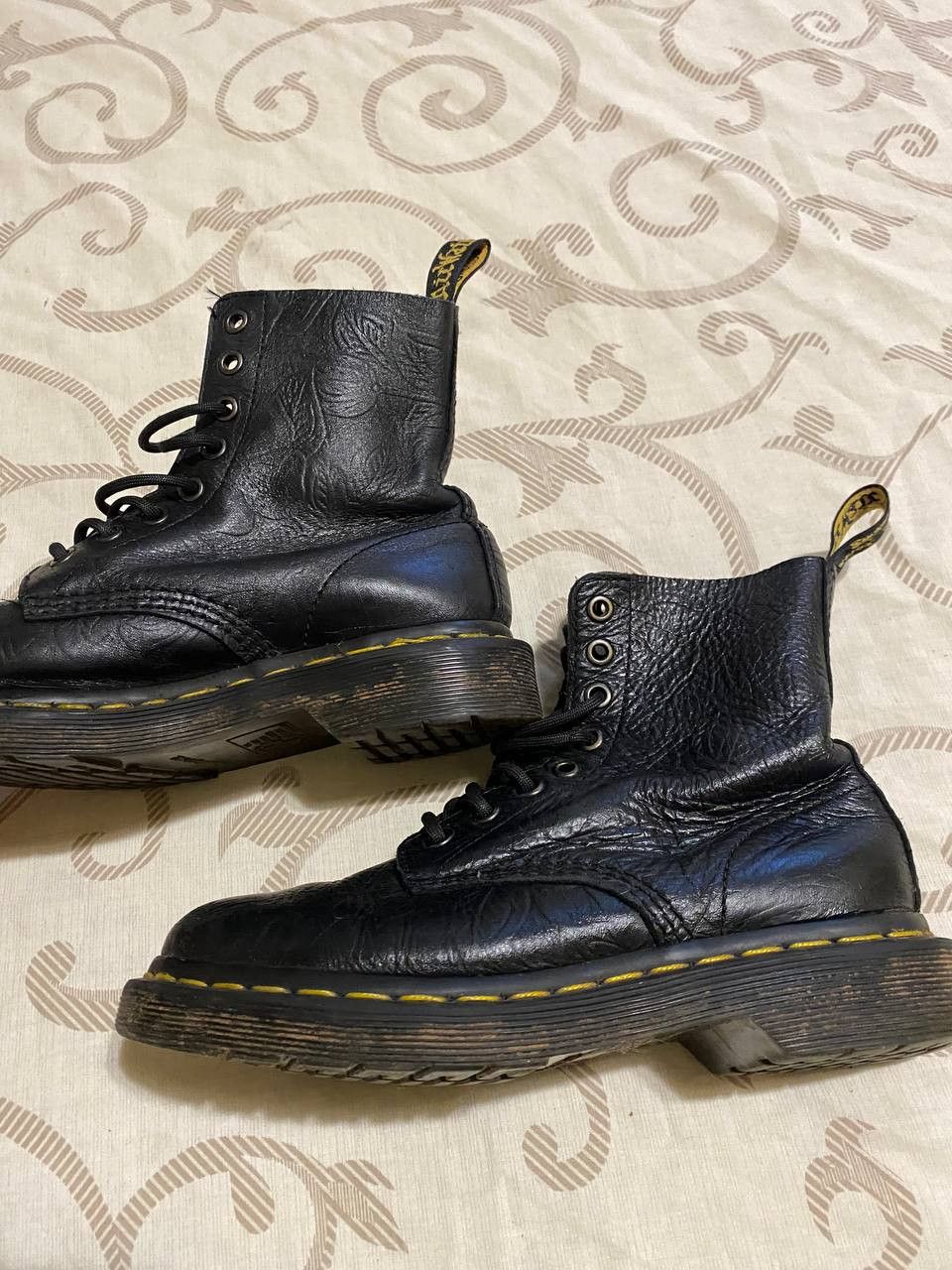 Dr. Martens Dr. Martens 1460 8-Eye – Pebbled Leather – Made in England Size US 5 / IT 35 - 4 Thumbnail