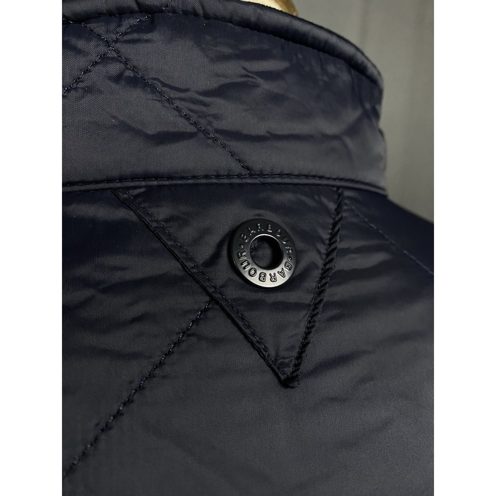 Barbour MINT! Barbour Hoxun Men's Blue Quilted Jacket Size M Size US M / EU 48-50 / 2 - 10 Thumbnail