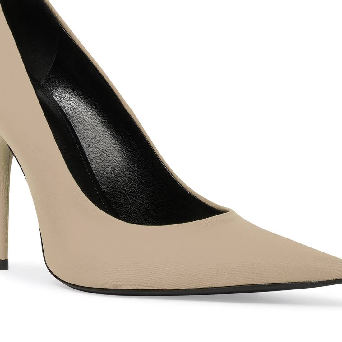 o1in1g1125 Knife 110mm Pumps in Beige