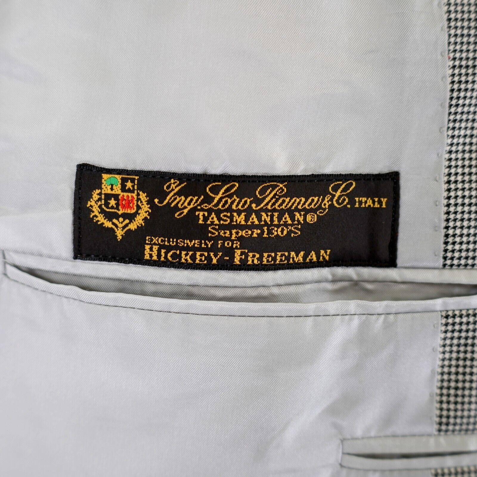 Hickey Freeman Hickey Freeman 44S Loro Piana Tasmanian Super 130s Wool Gray Size 44S - 9 Thumbnail