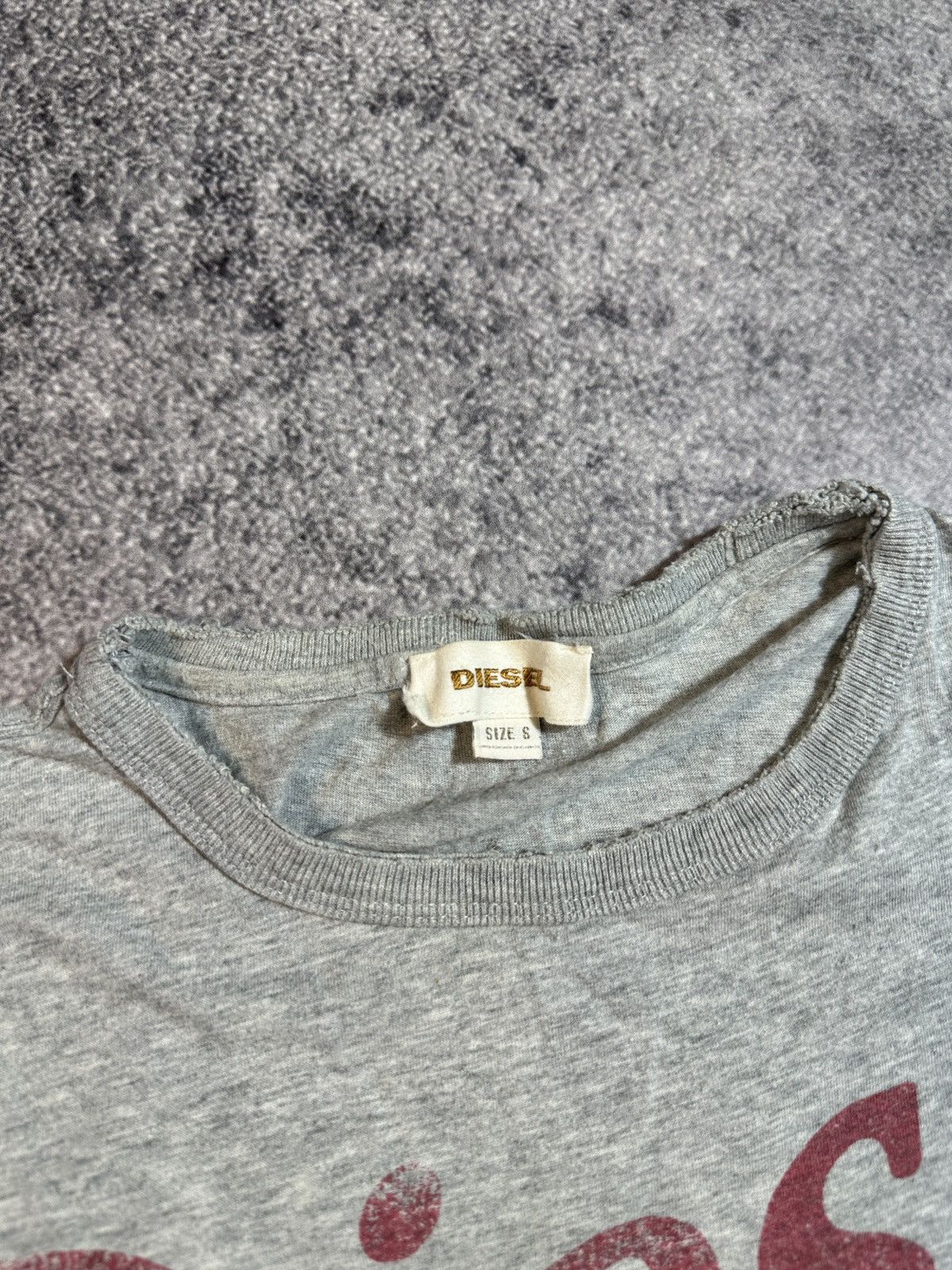 Diesel Y2K Vintage Diesel Big Logo T-shirt Avant Garde Style Rare Size US S / EU 44-46 / 1 - 3 Thumbnail