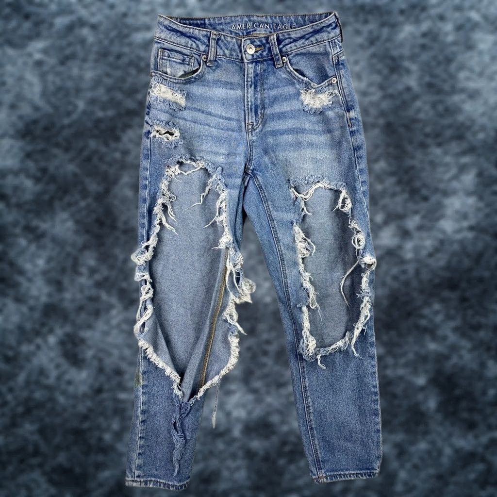 American Eagle Outfitters VINTAGE American Eagle Womens Mom Jeans 0 Short Destroyed Denim High Rise Stretch Size 25" / US 0 / IT 36 - 1 Thumbnail