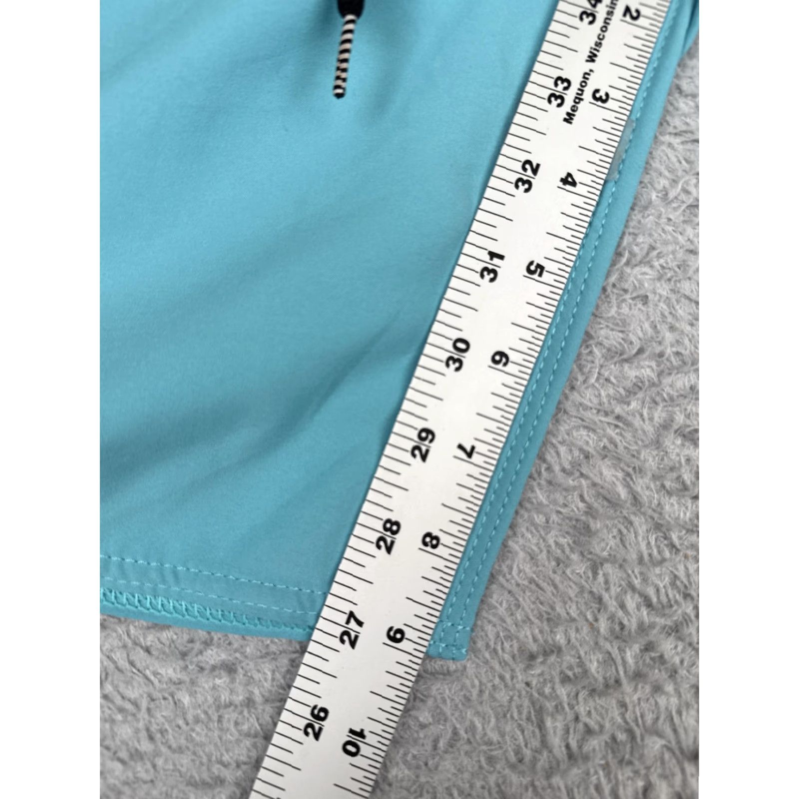 Volcom Volcom Cargo Shorts Mens 29 Blue Microfiber 9 Inseam Swim Quick Dry Boardshort Size US 29 - 7 Thumbnail
