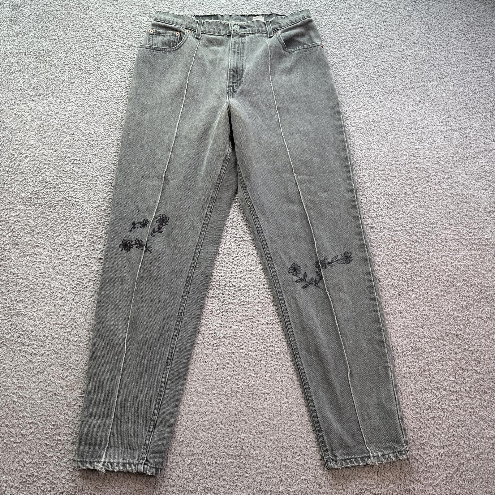 Levi's Vintage 90s Levis 551 Made in USA Gray Wash Jeans Floral Size 31" - 1 Thumbnail