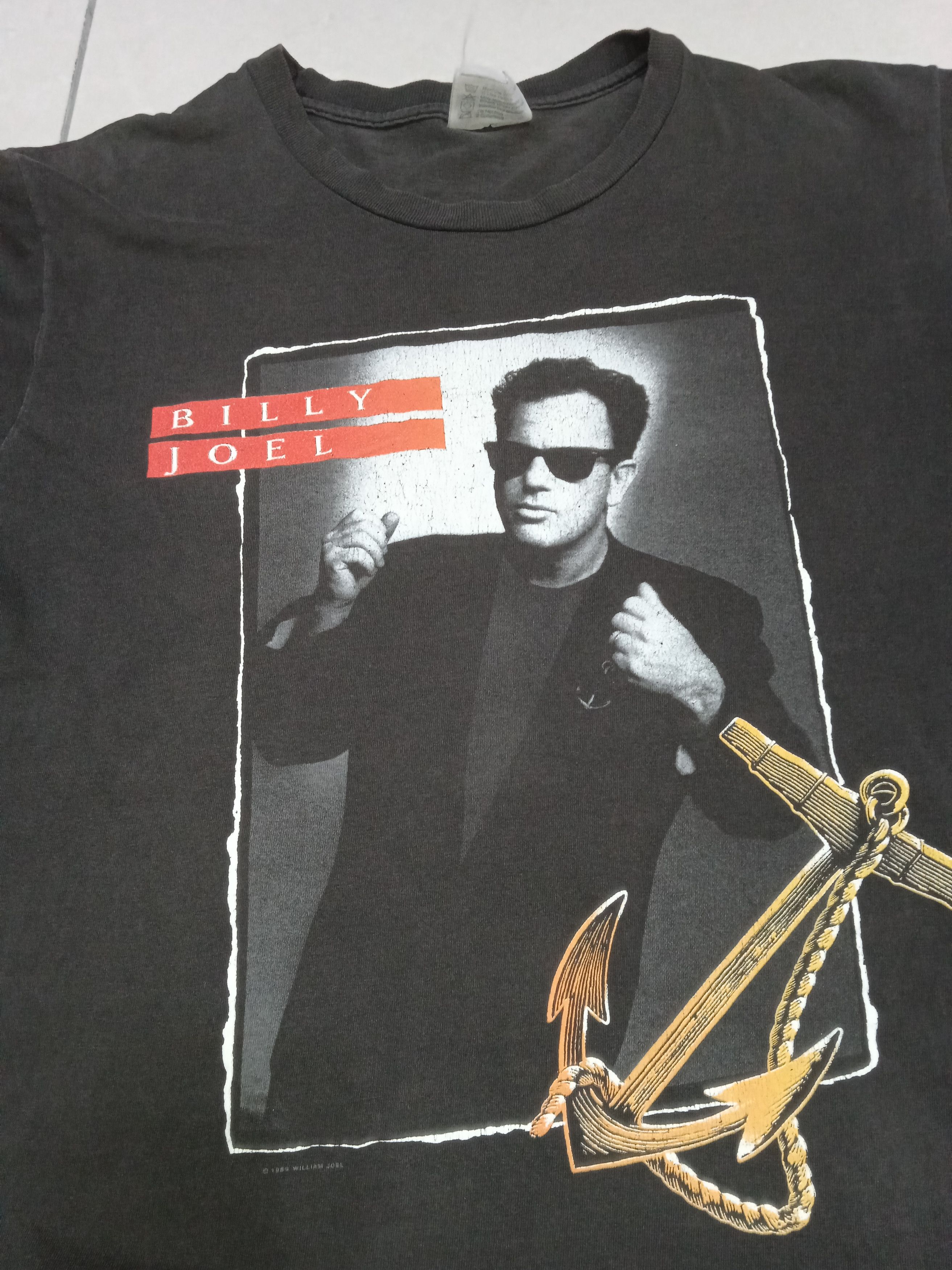 Other Vintage Thrashed Billy Joel Storm Front Tour 1990 T-Shirt Size US L / EU 52-54 / 3 - 6 Thumbnail