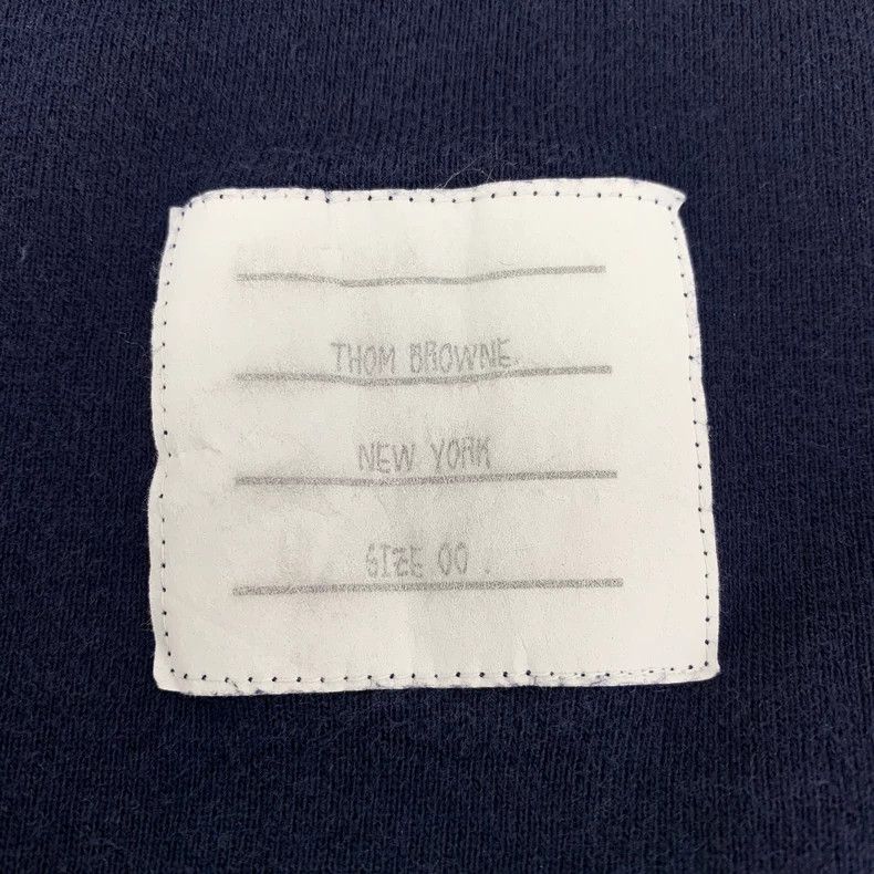 Thom Browne Thom browne Size 00 Dark blue cotton classic four-bar draw Size US 32 / EU 48 - 6 Thumbnail