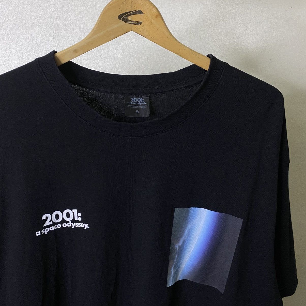 GU 2001: A Space Odyssey Movie x GU Collaboration T Shirt Size US XL / EU 56 / 4 - 2 Thumbnail