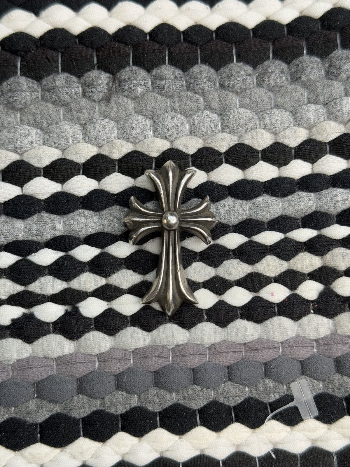 Chrome Hearts Chrome Hearts Small Cross Pendant Authentic Size ONE SIZE - 1 Thumbnail