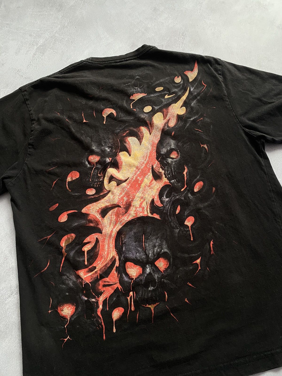 Band Tees × Vintage Vintage Spiral T-Shirt Full Print "Death" Logo Size L Size US L / EU 52-54 / 3 - 4 Thumbnail