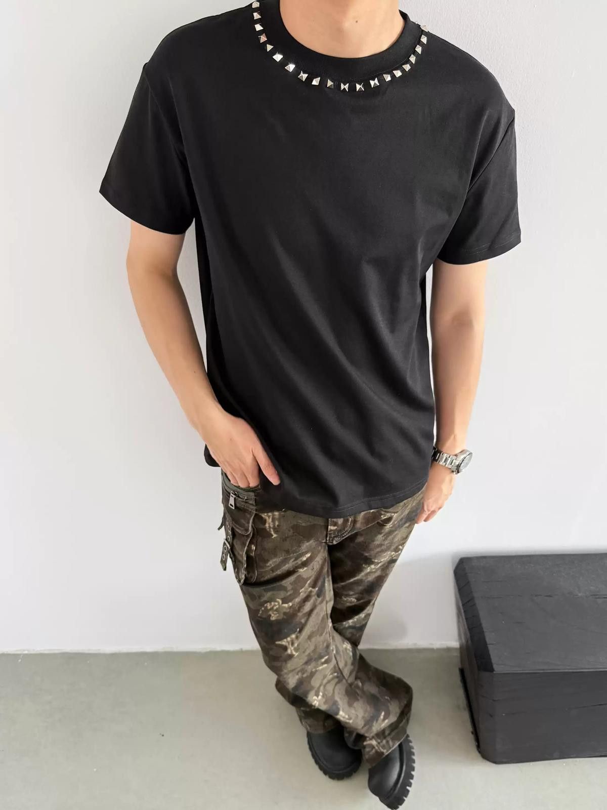 Other Studded Crew Neck T-Shirt Size US M / EU 48-50 / 2 - 2 Thumbnail
