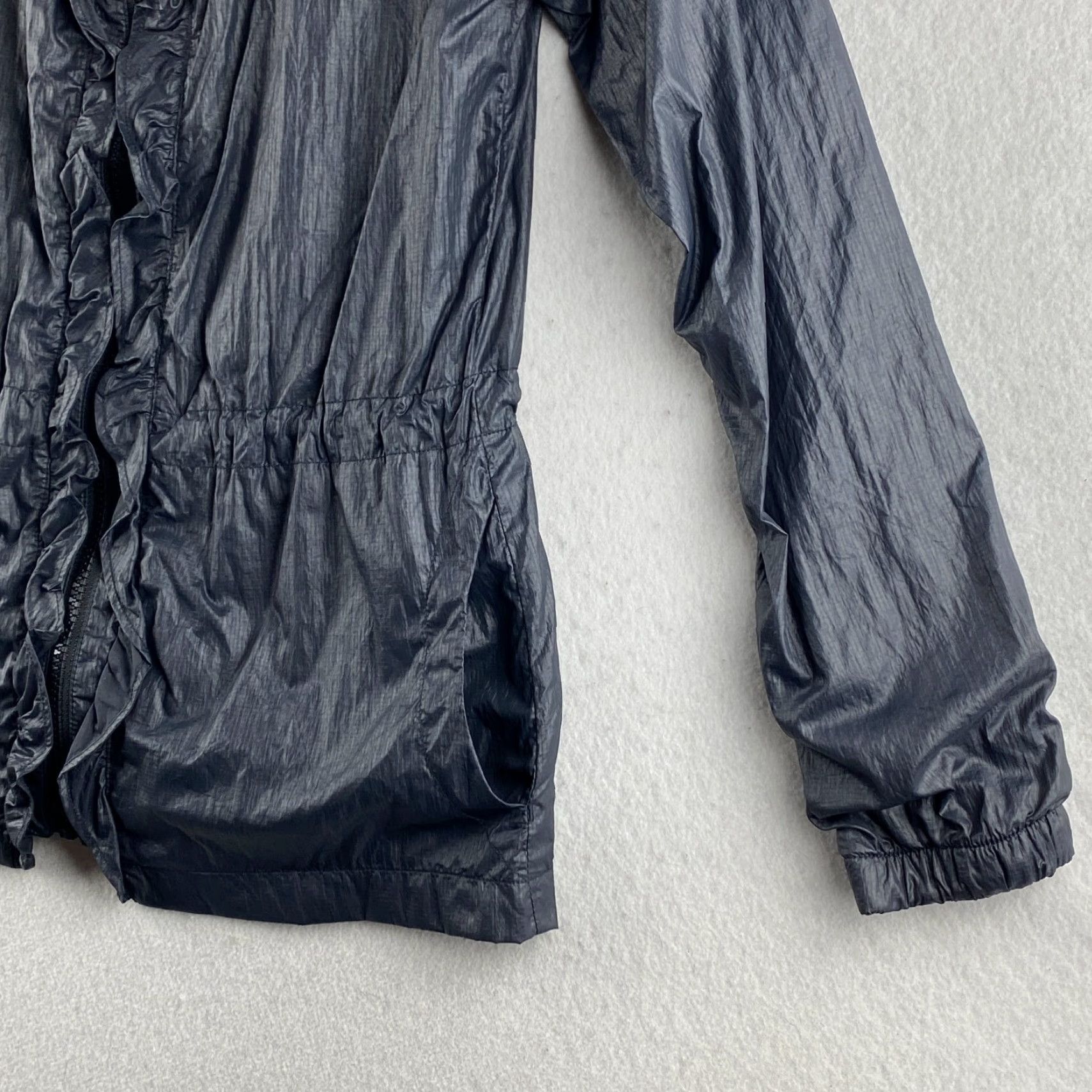 Gap Gap Windbreaker Jacket Womens XS Black Full Zip Softshell Rip Stop Size XS / US 0-2 / IT 36-38 - 5 Thumbnail