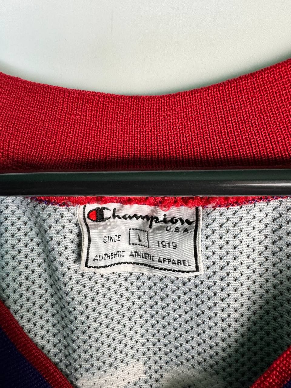 Champion × NBA × Vintage Toronto Raptors Vince Carter #15 Vintage NBA Jersey Size US L / EU 52-54 / 3 - 4 Thumbnail