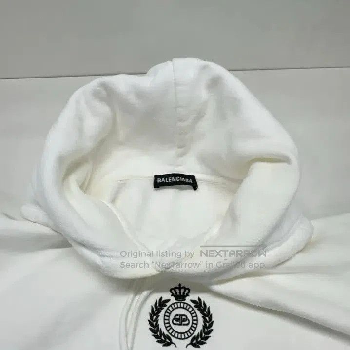 Balenciaga Balenciaga White Logo Print Hoodie for Men. Size US XS / EU 42 / 0 - 2 Thumbnail